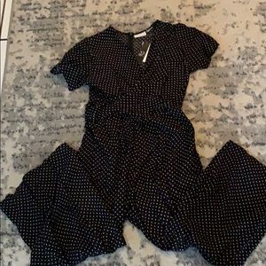 NWT NY&Co Polka Dot Wrap Front Jumpsuit Ro…
